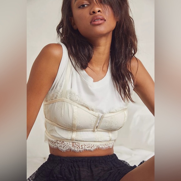 NWT FREE PEOPLE layer in lace BUSTIER TOP - Picture 1 of 6